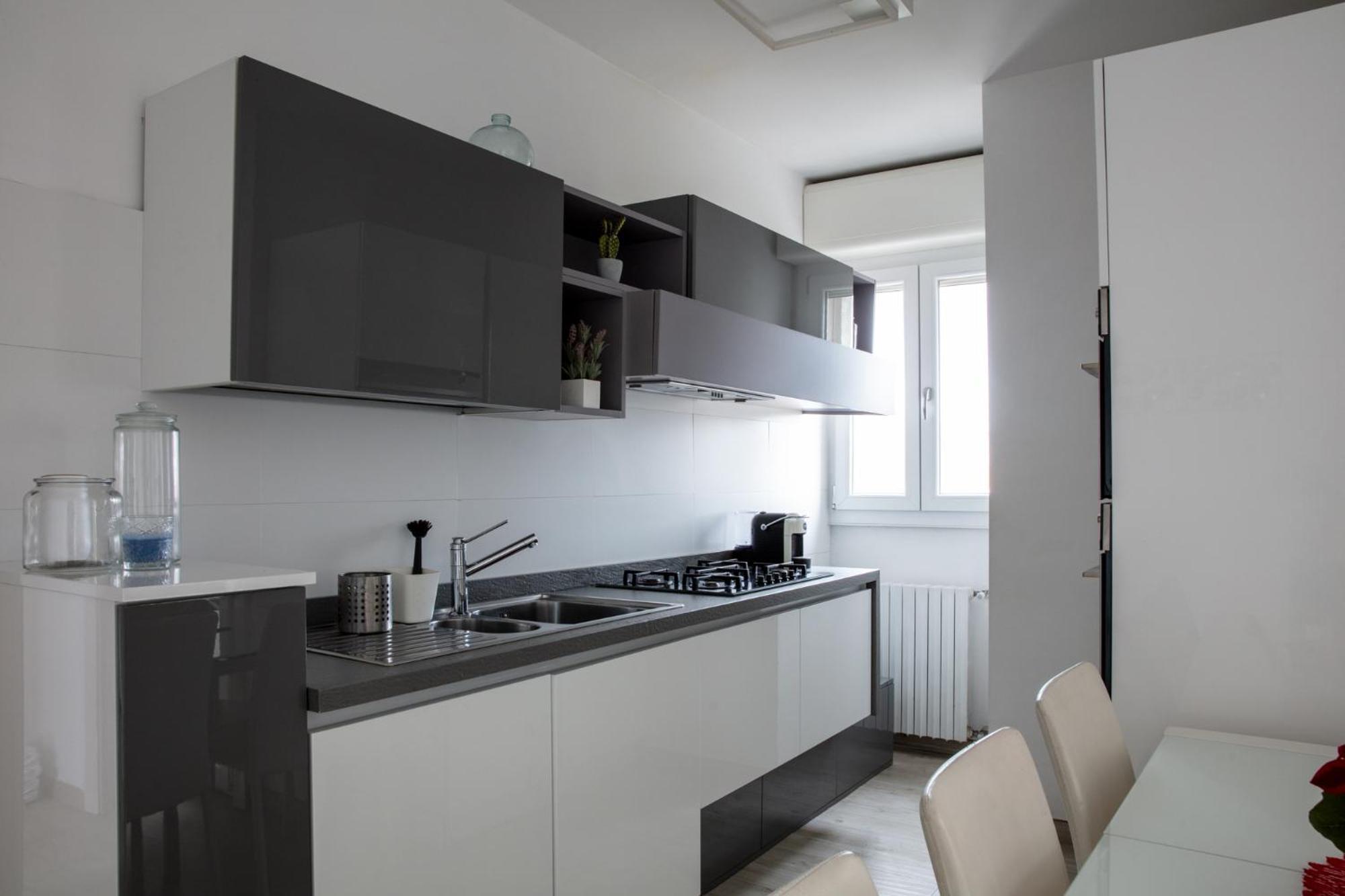 Dehomes - Porta Genova Luxury Stay Милан Экстерьер фото